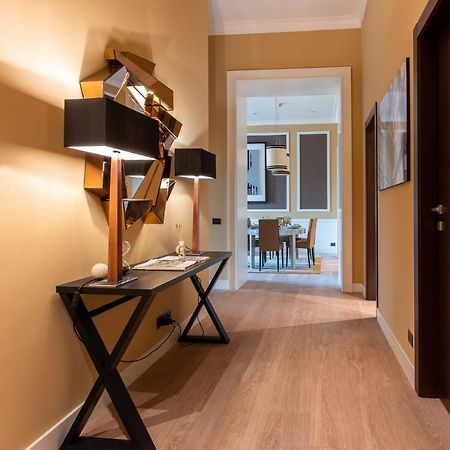 Palazzo Nana Suites & Apartments نابولي المظهر الخارجي الصورة