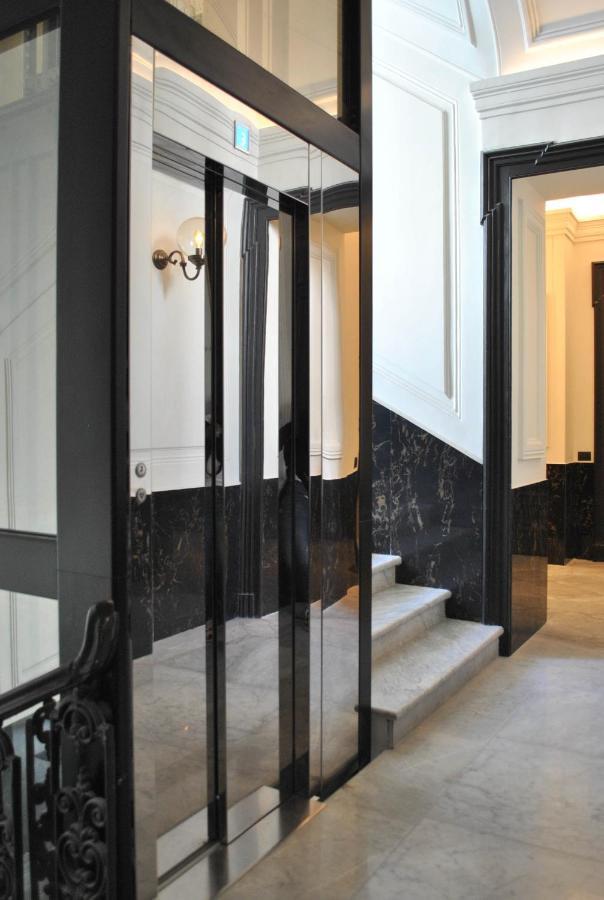 Palazzo Nana Suites & Apartments نابولي المظهر الخارجي الصورة