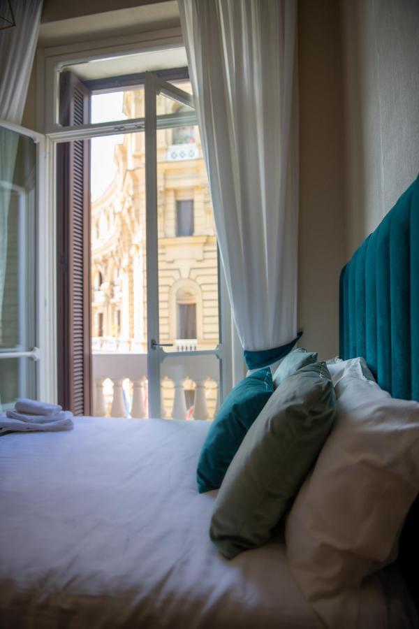 Palazzo Nana Suites & Apartments نابولي المظهر الخارجي الصورة