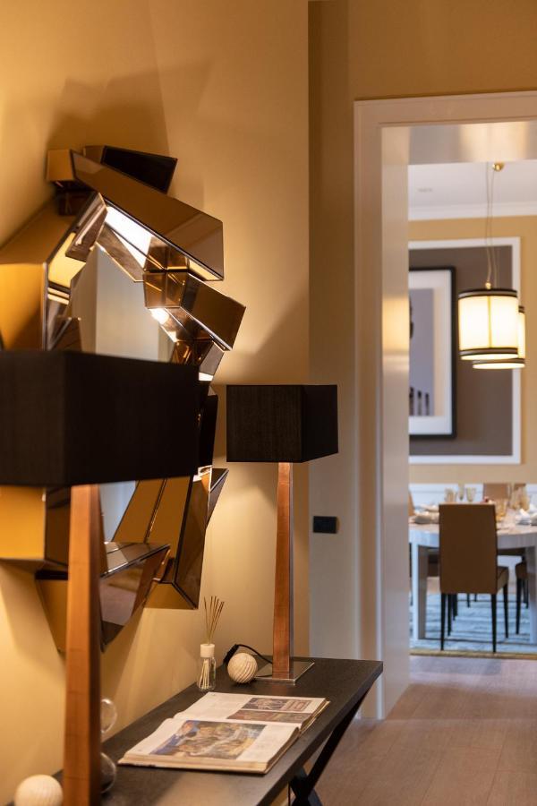 Palazzo Nana Suites & Apartments نابولي المظهر الخارجي الصورة