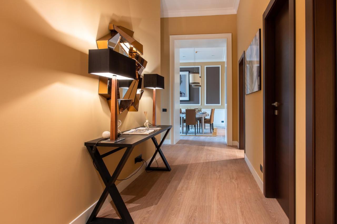 Palazzo Nana Suites & Apartments نابولي المظهر الخارجي الصورة