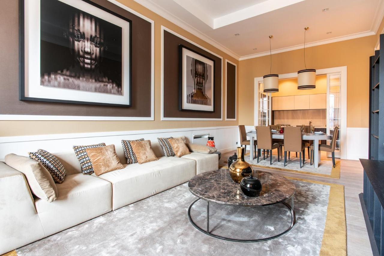 Palazzo Nana Suites & Apartments نابولي المظهر الخارجي الصورة